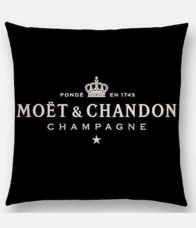 moet cushion black